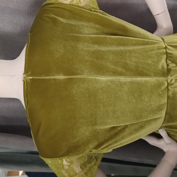 Zeagoo Olive Green Velvet Midi dress - Picture 5 of 6